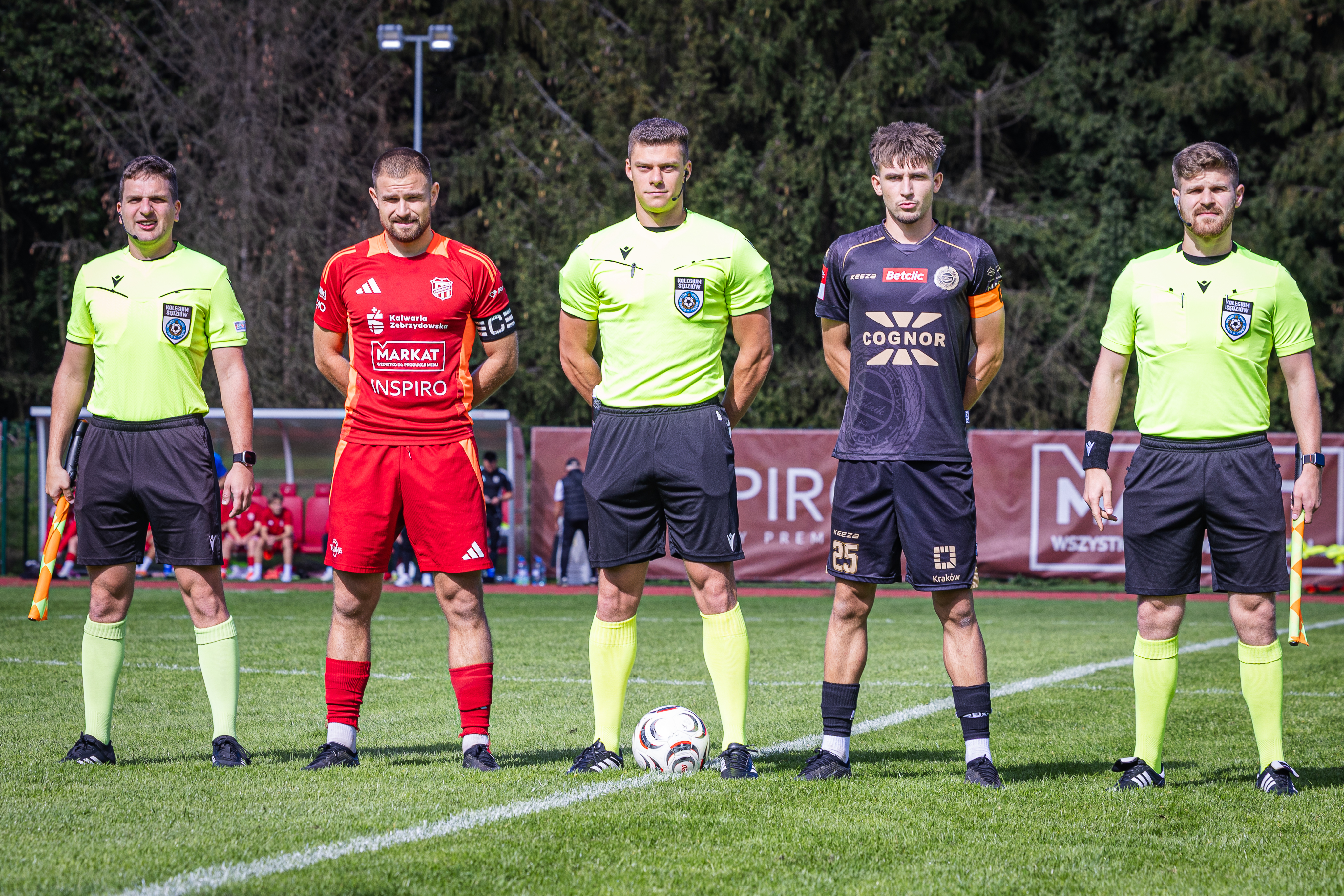 Galeria: MKS Kalwarianka - Hutnik II Kraków 2