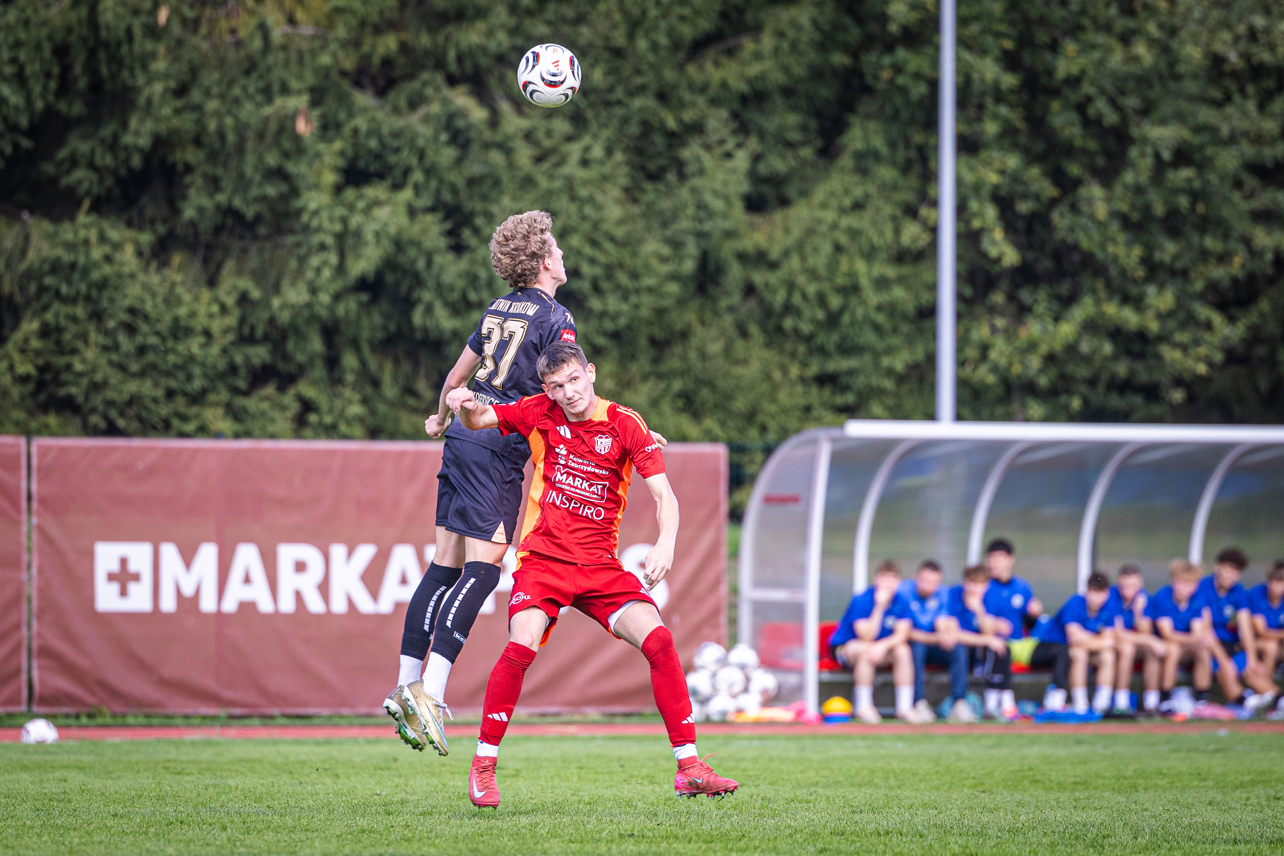 Galeria: MKS Kalwarianka - Hutnik II Kraków 11