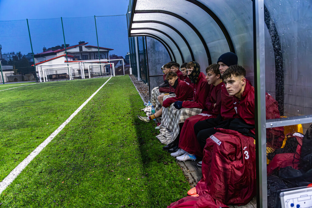 Galeria: MKS Kalwarianka - Hutnik Kraków (juniorzy) 4