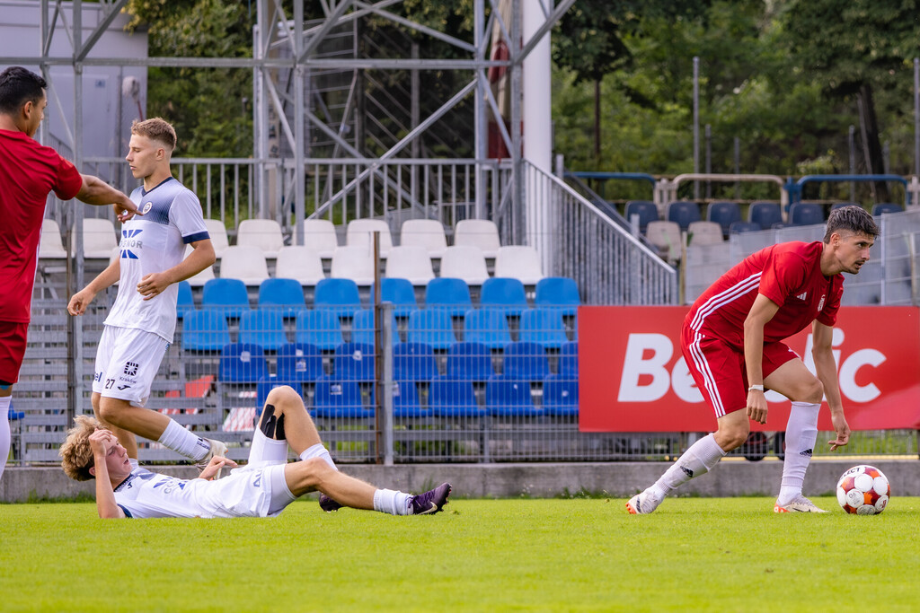 Galeria: Hutnik Kraków - MKS Kalwarianka 31