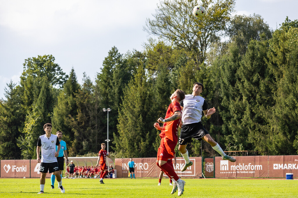 Galeria: MKS Kalwarianka - Puszcza II Niepołomice 4