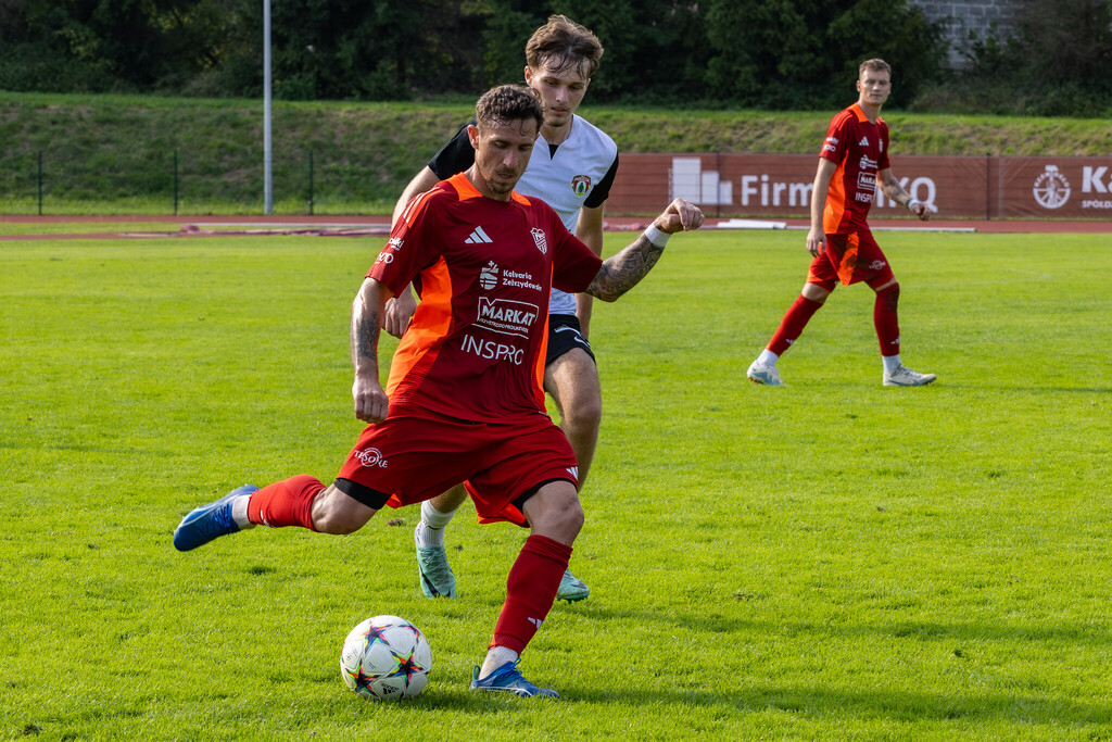 Galeria: MKS Kalwarianka - Puszcza II Niepołomice 27