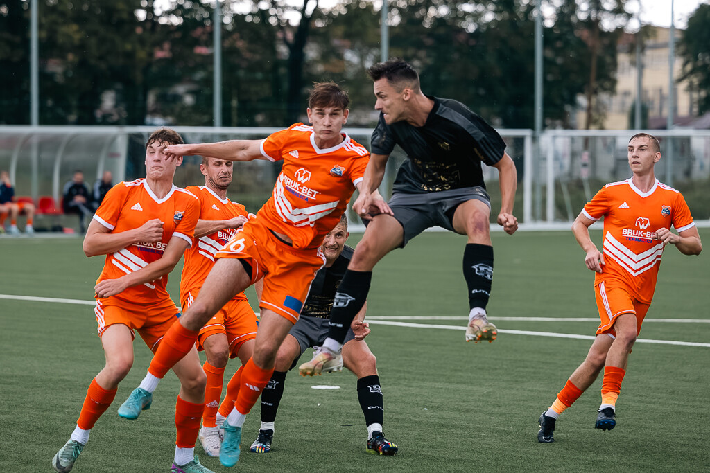 Galeria: MKS Kalwarianka - Bruk-Bet Termalica II 8