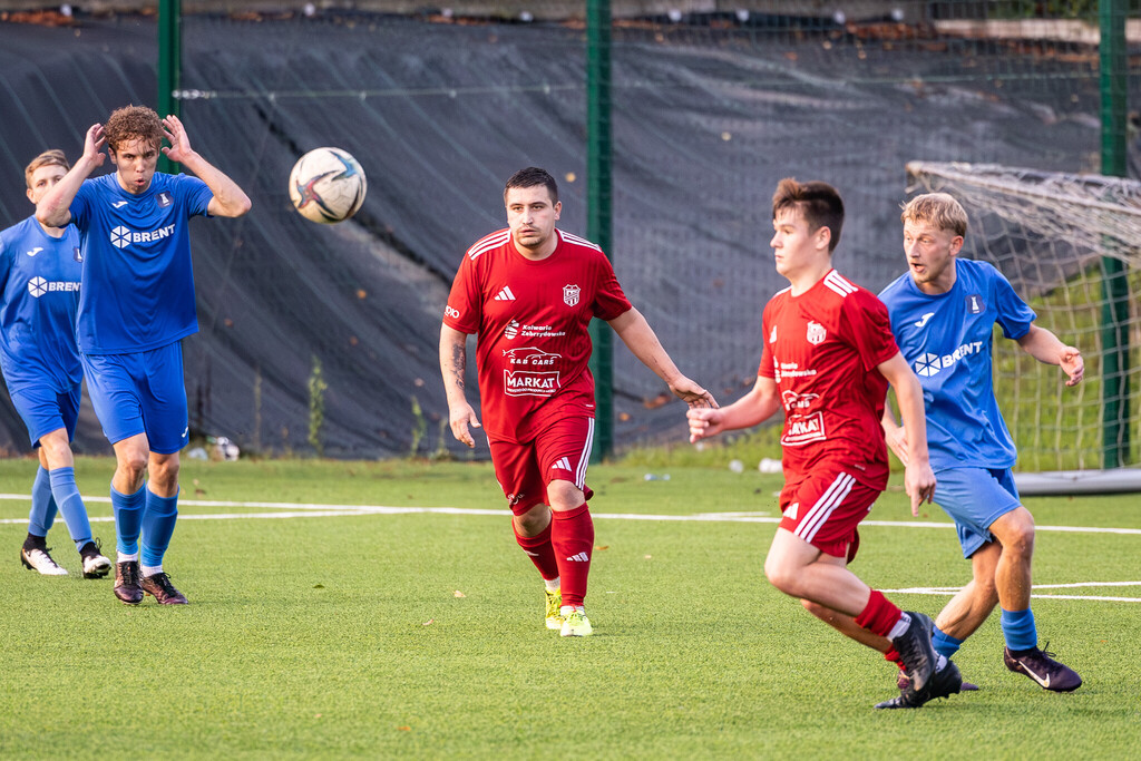 Galeria: MKS Kalwarianka II - Tempo II Białka 91