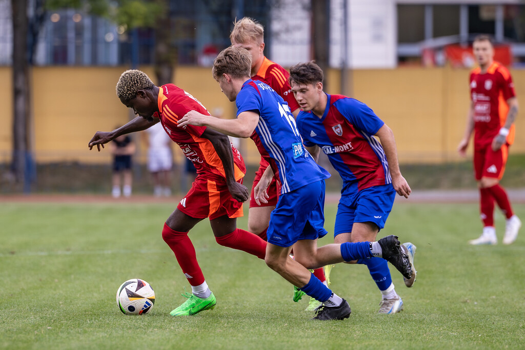 Galeria: BKS Bochnia - MKS Kalwarianka 12