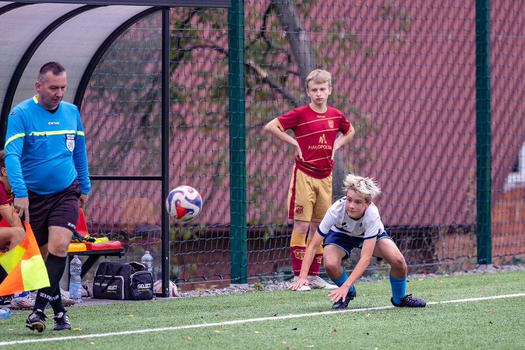 Galeria: MKS Kalwarianka - Pogoń Kraków (juniorzy) 54