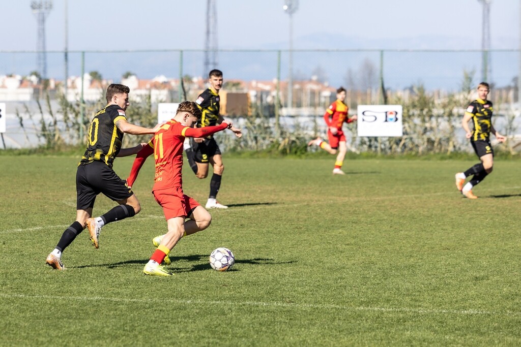 Galeria: MKS Kalwarianka - Wieczysta Kraków 16