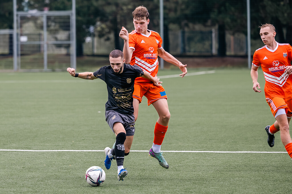 Galeria: MKS Kalwarianka - Bruk-Bet Termalica II 17