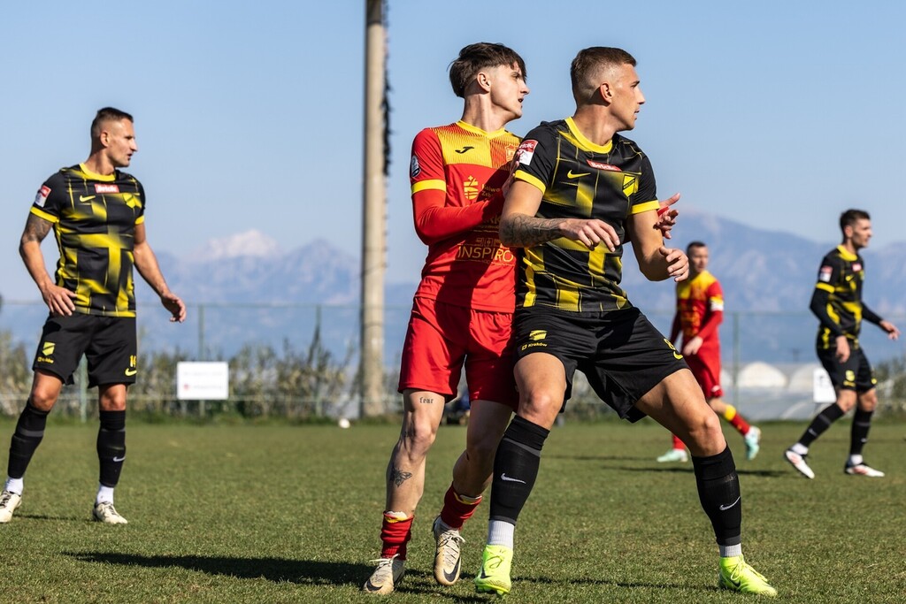 Galeria: MKS Kalwarianka - Wieczysta Kraków 30