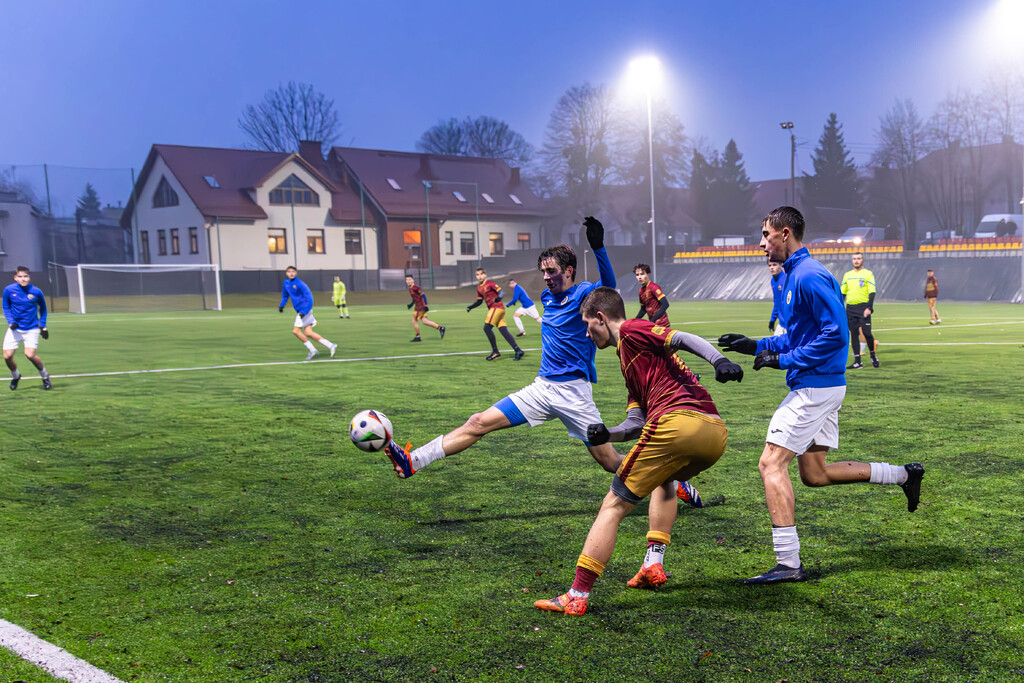 Galeria: MKS Kalwarianka - Hutnik Kraków (juniorzy) 5