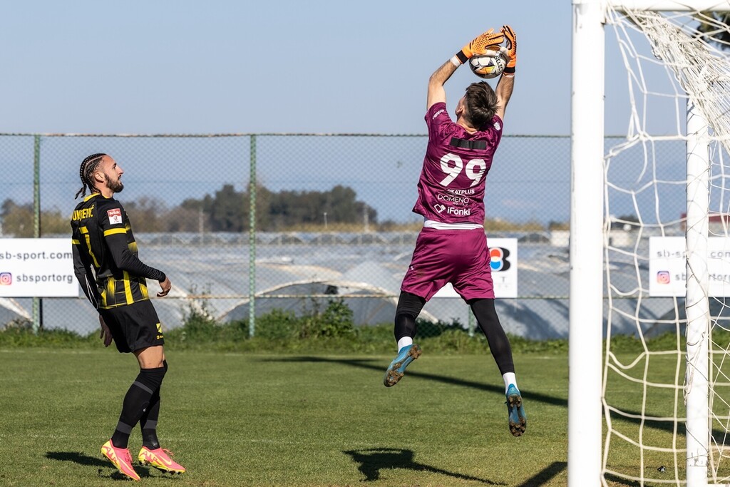 Galeria: MKS Kalwarianka - Wieczysta Kraków 38