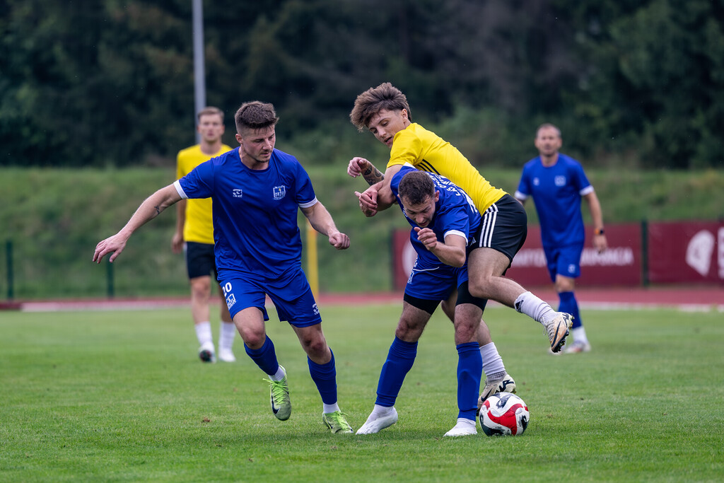 Galeria: MKS Kalwarianka - Orzeł Łękawica  3