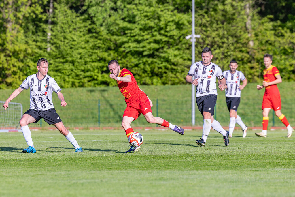 Galeria: MKS Kalwarianka - Wolania Wola Rzędzińska 15