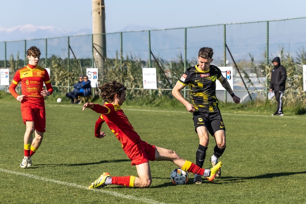 Galeria: MKS Kalwarianka - Wieczysta Kraków 39