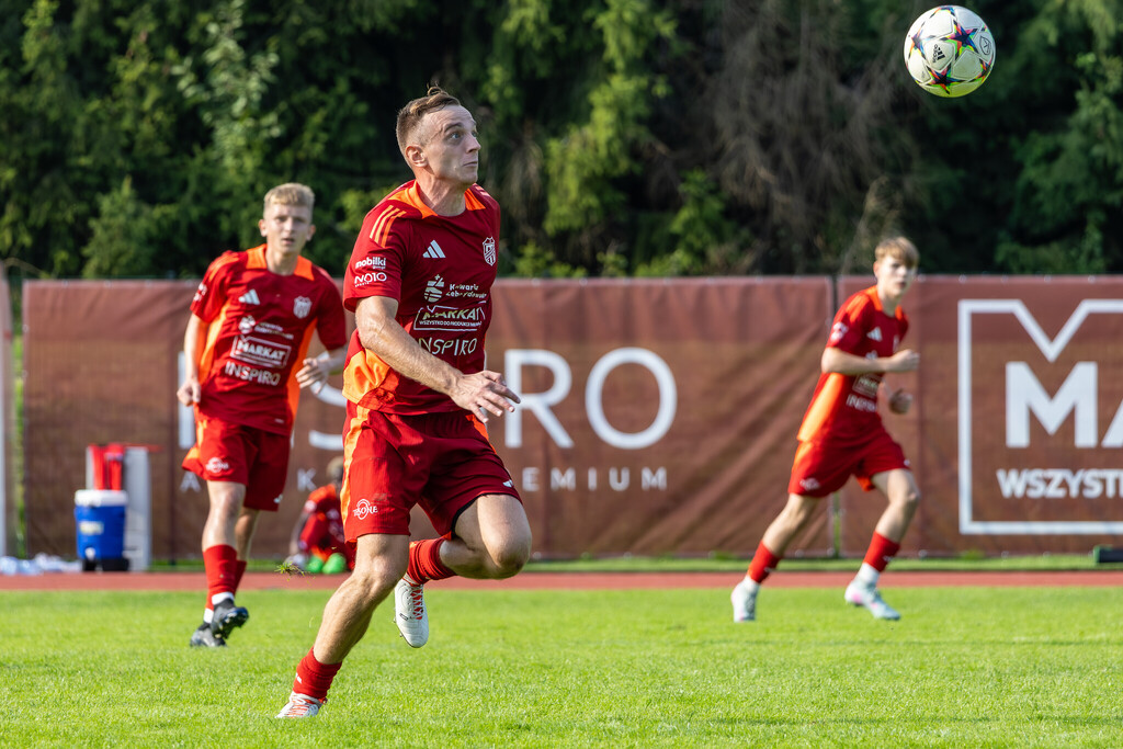 Galeria: MKS Kalwarianka - Puszcza II Niepołomice 26