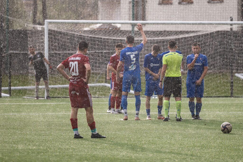 Galeria: MKS Kalwarianka II - Tempo II Białka 10