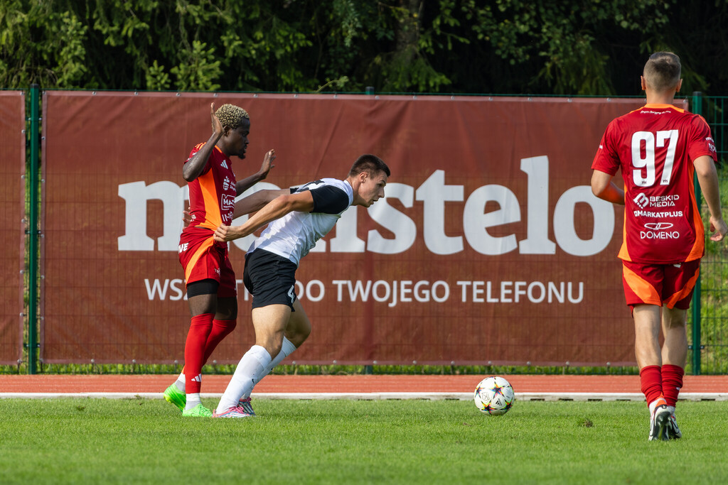 Galeria: MKS Kalwarianka - Puszcza II Niepołomice 7