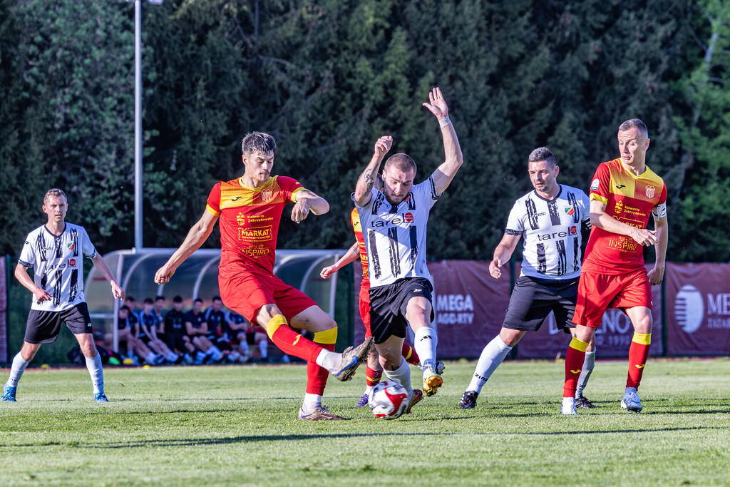 Galeria: MKS Kalwarianka - Wolania Wola Rzędzińska 11