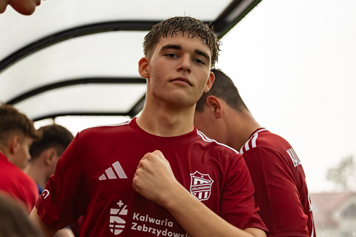 Rezerwy kończą rok w fotelu lidera 2