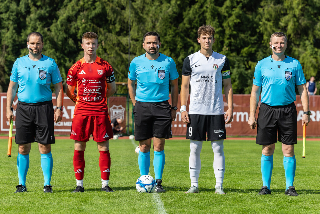 Galeria: MKS Kalwarianka - Puszcza II Niepołomice 12