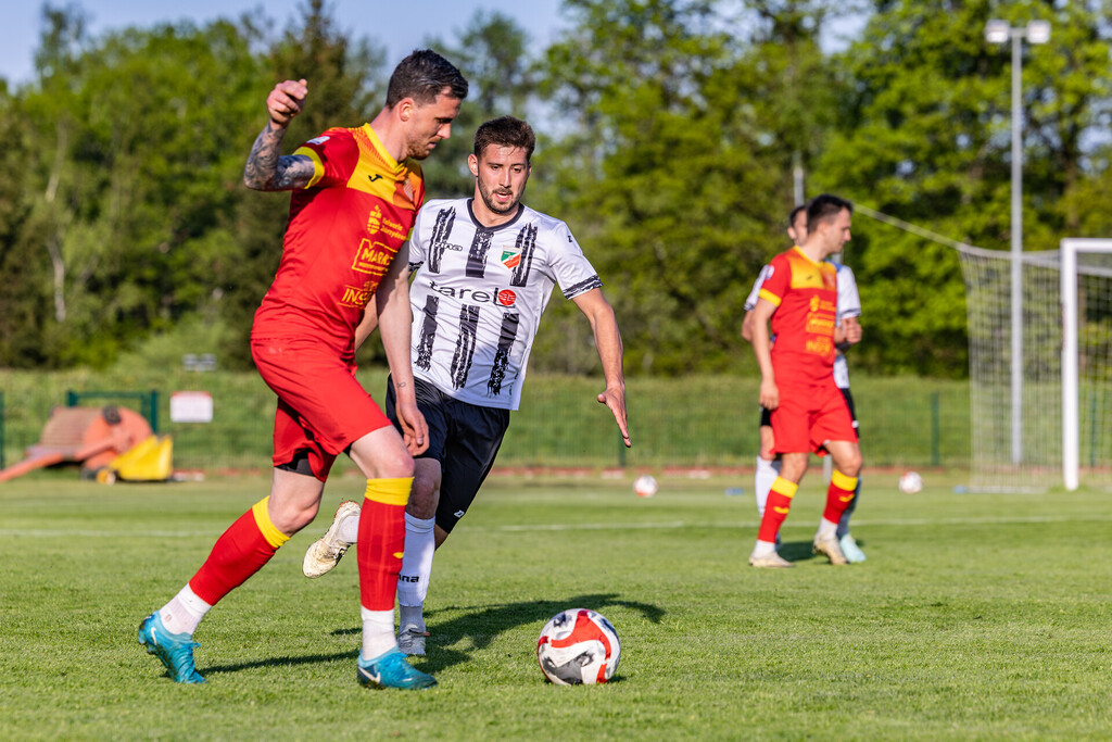 Galeria: MKS Kalwarianka - Wolania Wola Rzędzińska 19