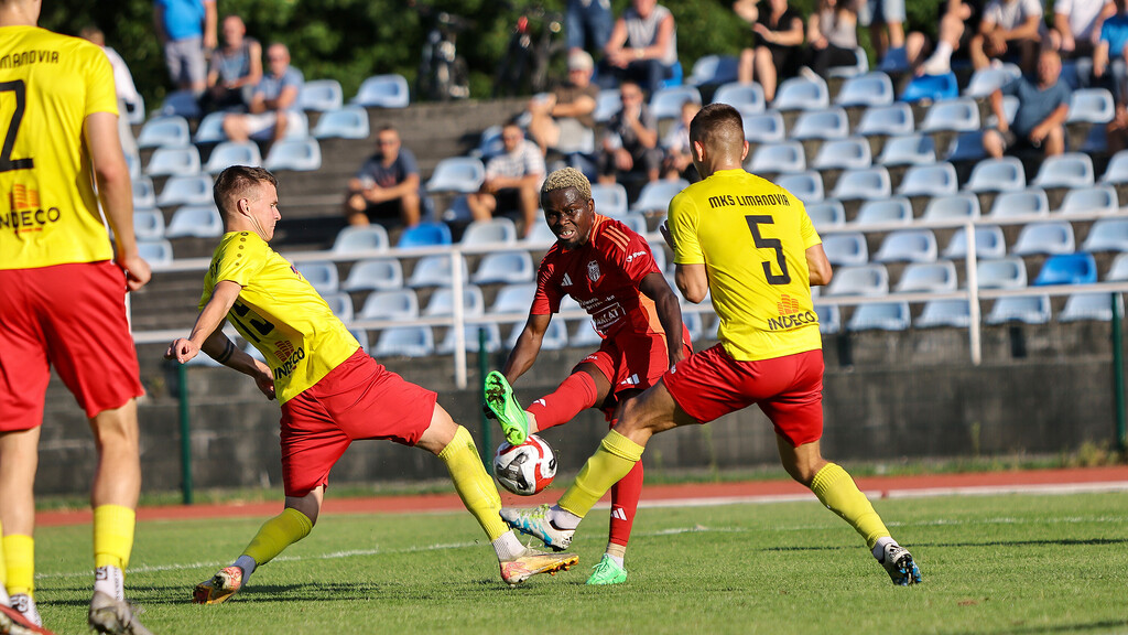 Galeria: MKS Kalwarianka - MKS Limanovia 23