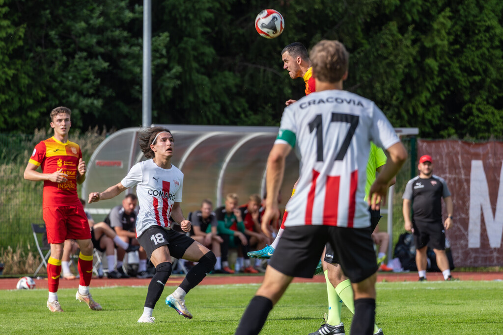 Galeria: MKS Kalwarianka - Cracovia II 15